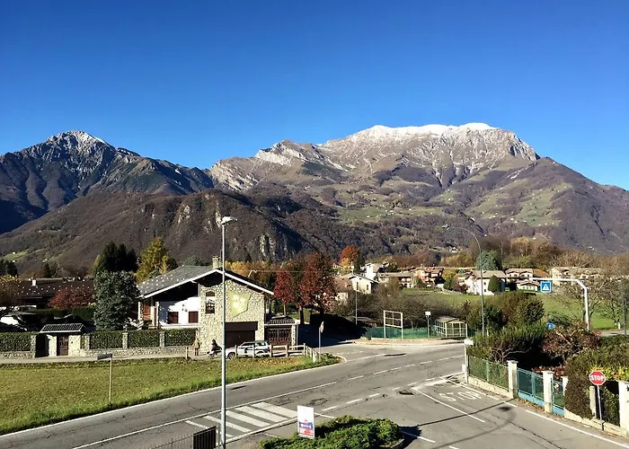 Como's Mountains Nocleg ze śniadaniem Cremeno