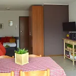 Como's Mountains B&B 크레메노